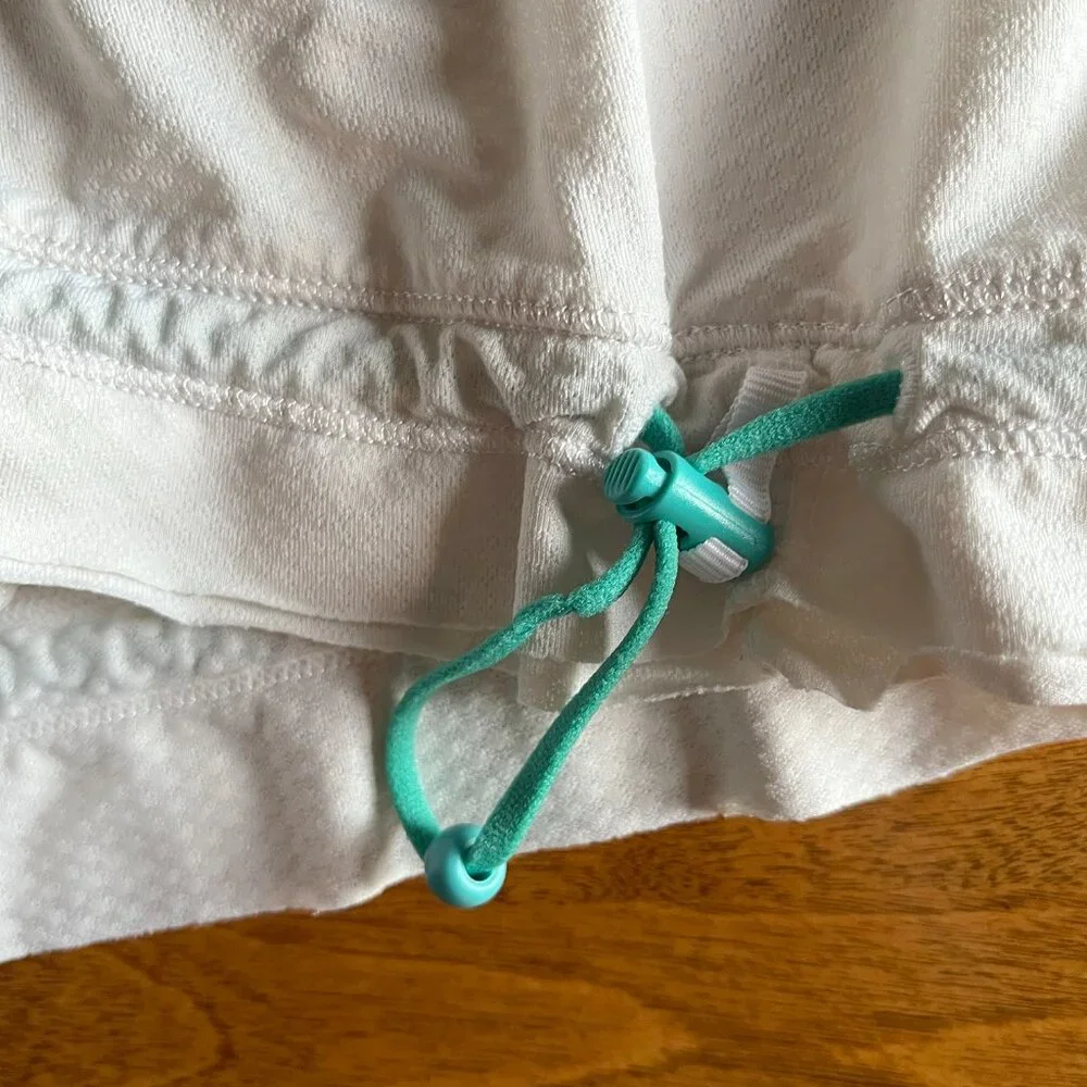 Lululemon lightweight cinch tank top 4